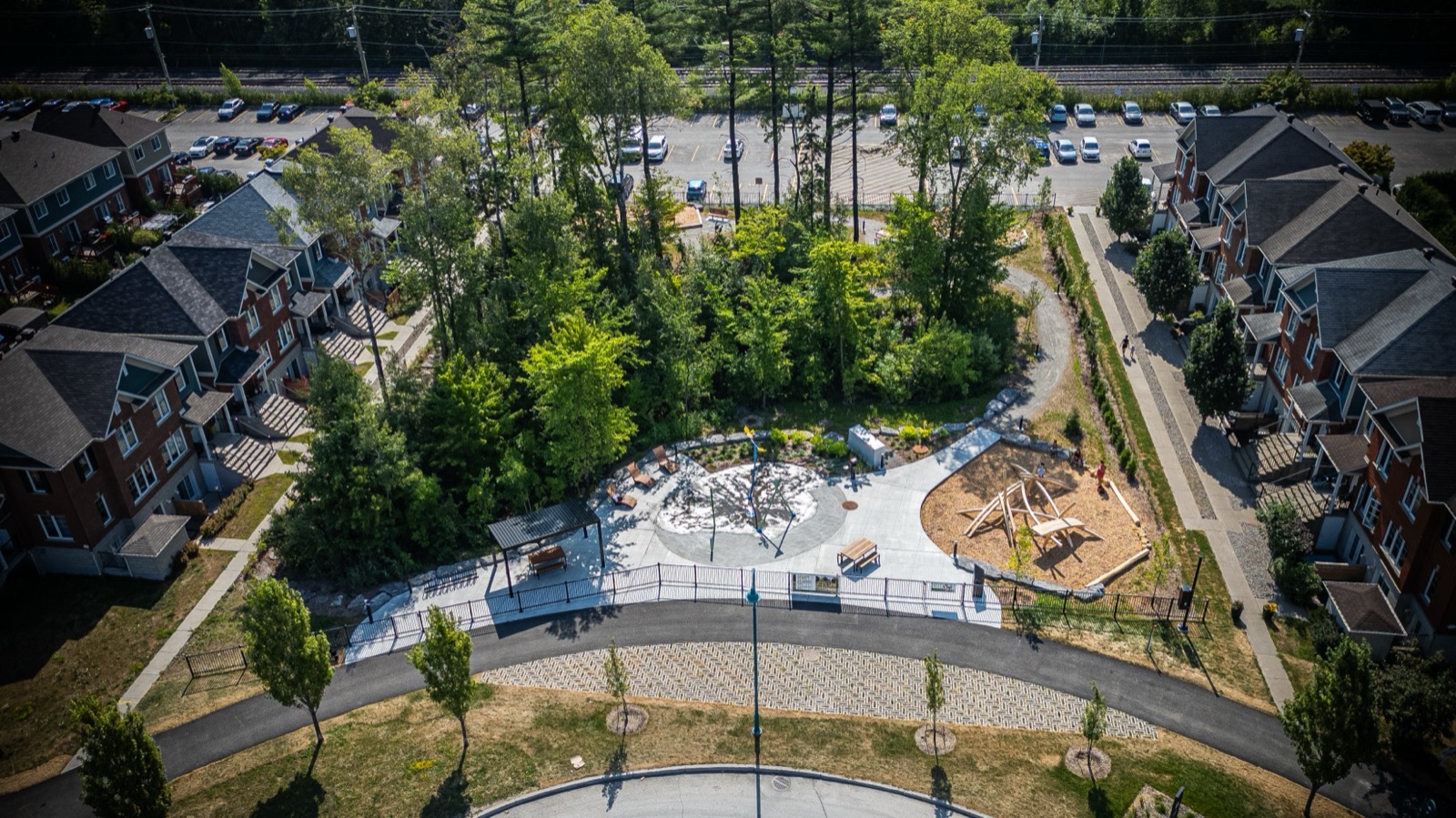 Aire de jeux familiale, Mascouche